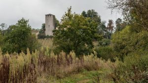 Jakobsweg Lamothe Wehrturm